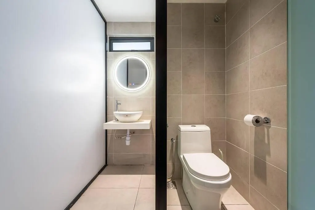 Near Subang Airport Dk Impian 2 Room 2-4 Pax Shah Alam Apartment